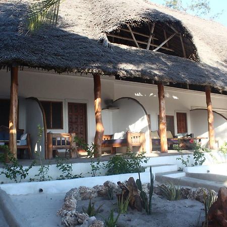 Sunset Beach Resort Watamu Eksteriør billede