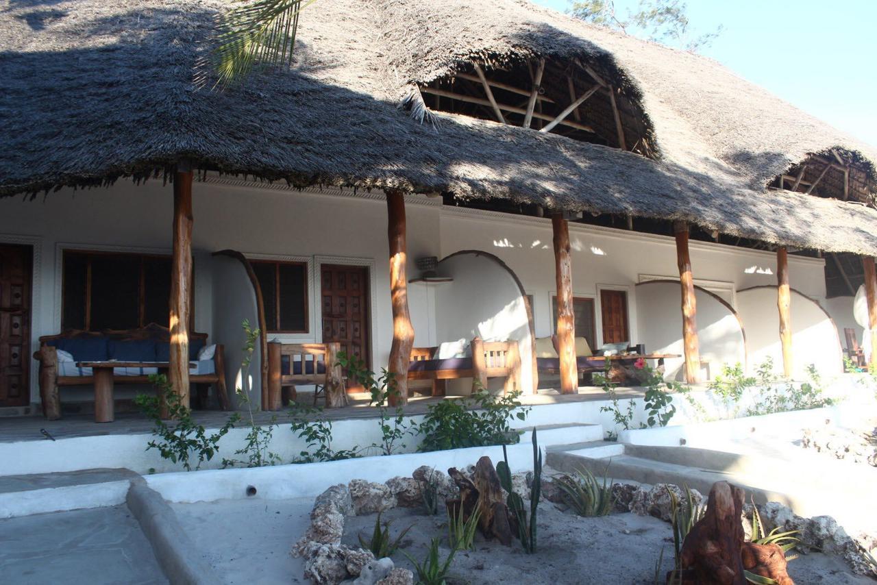 Sunset Beach Resort Watamu Eksteriør billede