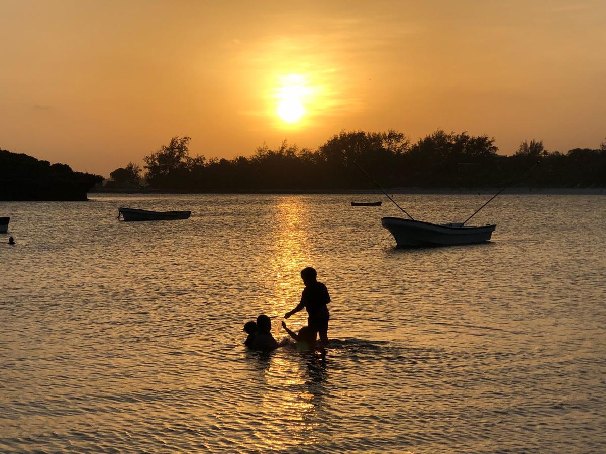 Sunset Beach Resort Watamu Eksteriør billede