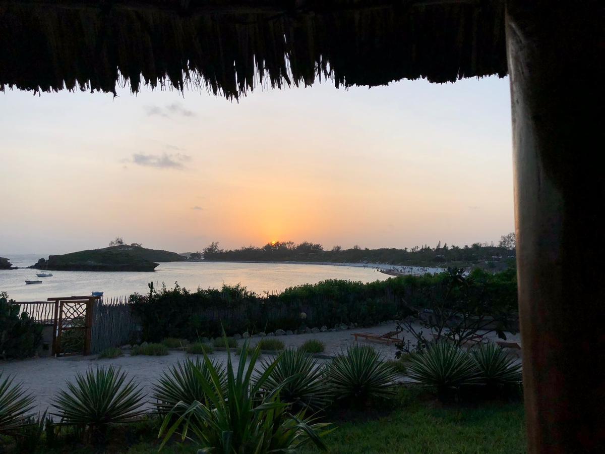 Sunset Beach Resort Watamu Eksteriør billede